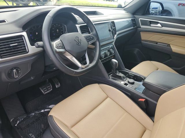 Used 2023 Volkswagen Atlas Cross Sport SEL image 24