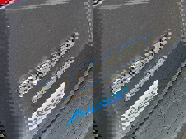 Used 2023 Subaru Crosstrek 2.0i Premium AWD/4WD image 16