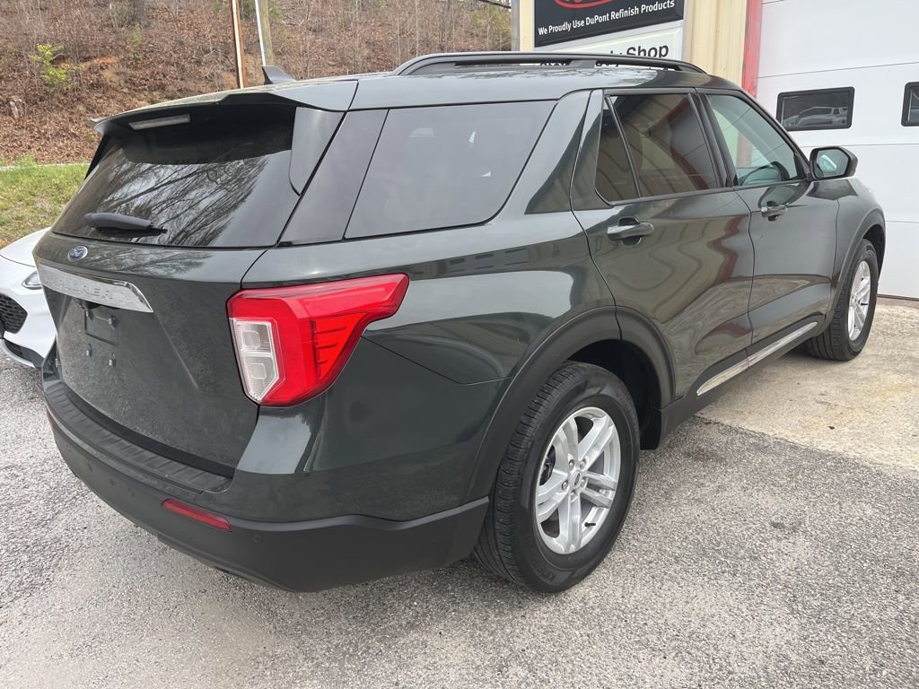 Certified 2022 Ford Explorer XLT image 16
