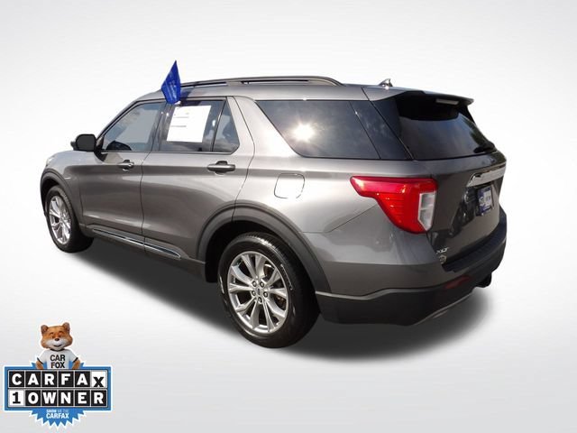 Certified 2023 Ford Explorer XLT w/ Equipment Group 202A RWD image 9