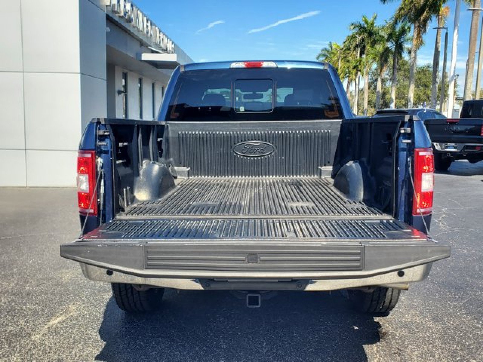 Certified 2018 Ford F150 XLT w/ Equipment Group 302A Luxury image 8