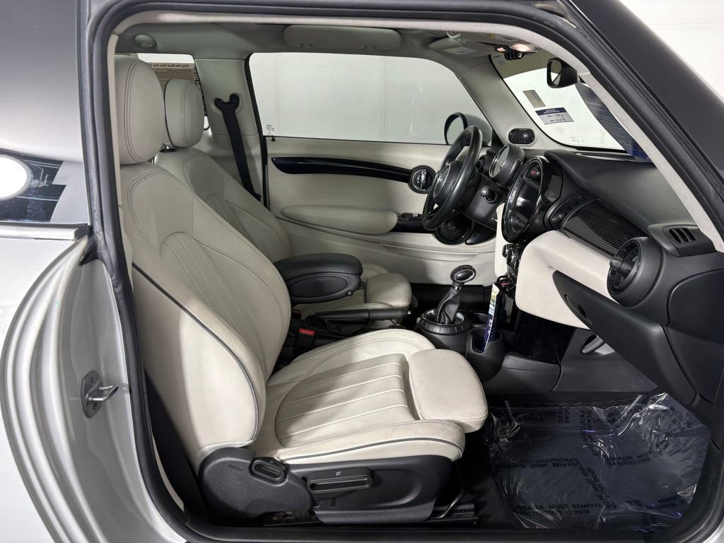 Used 2017 MINI Cooper S FWD image 33