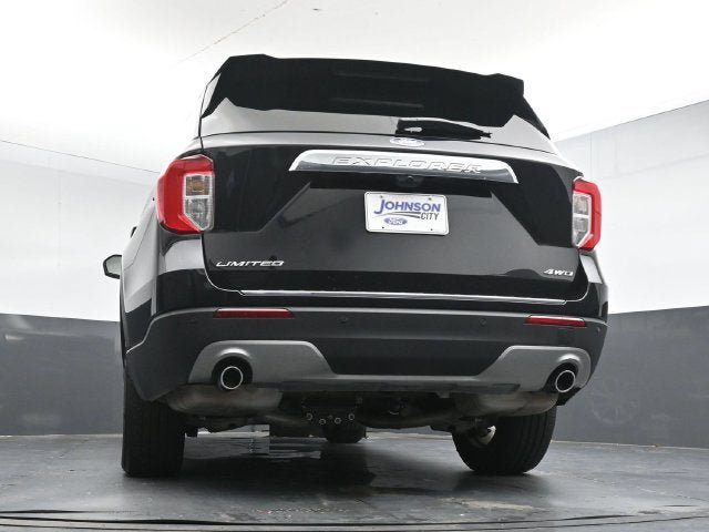 Certified 2024 Ford Explorer Limited AWD/4WD image 32