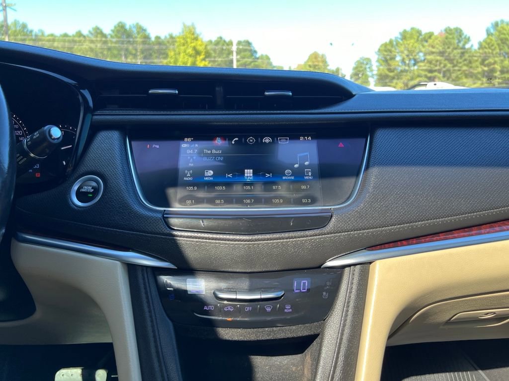 Used 2019 Cadillac XT5 Premium Luxury image 26