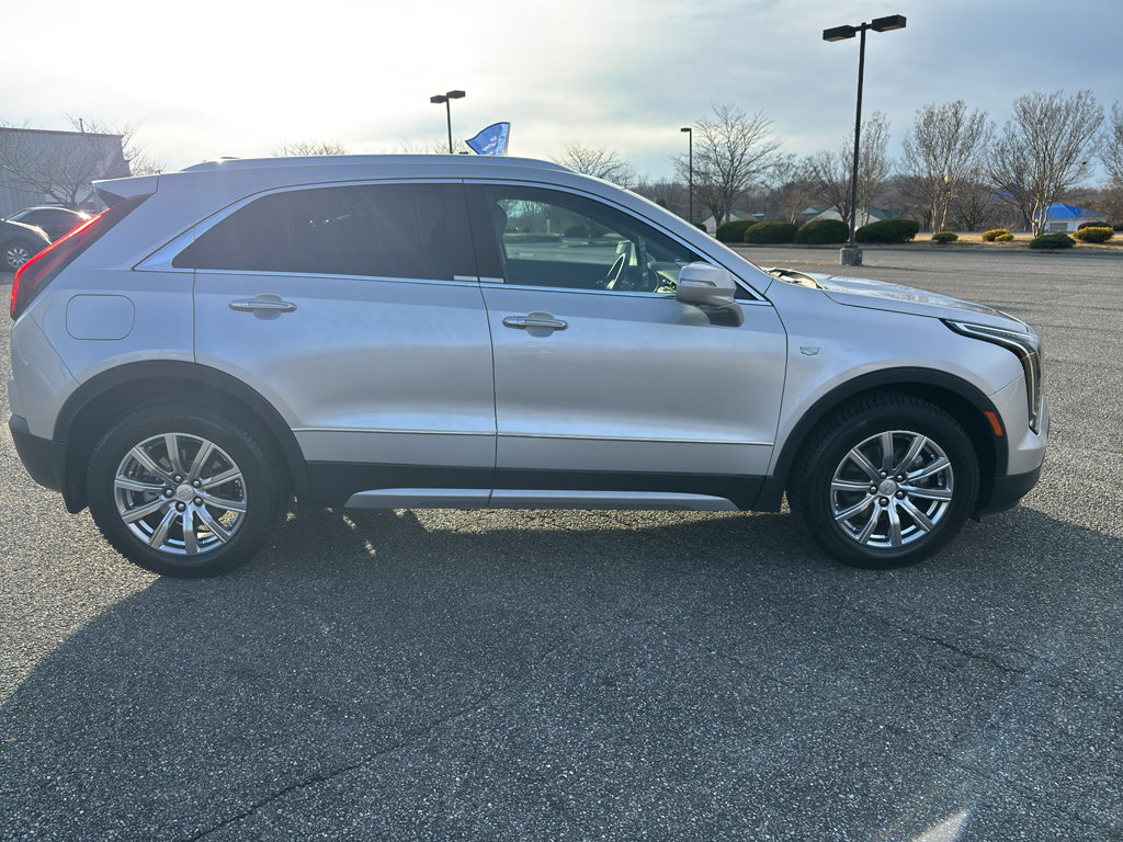 Used 2019 Cadillac XT4 Premium Luxury image 6