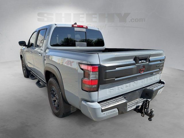 Used 2025 Nissan Frontier PRO-4X AWD/4WD image 3