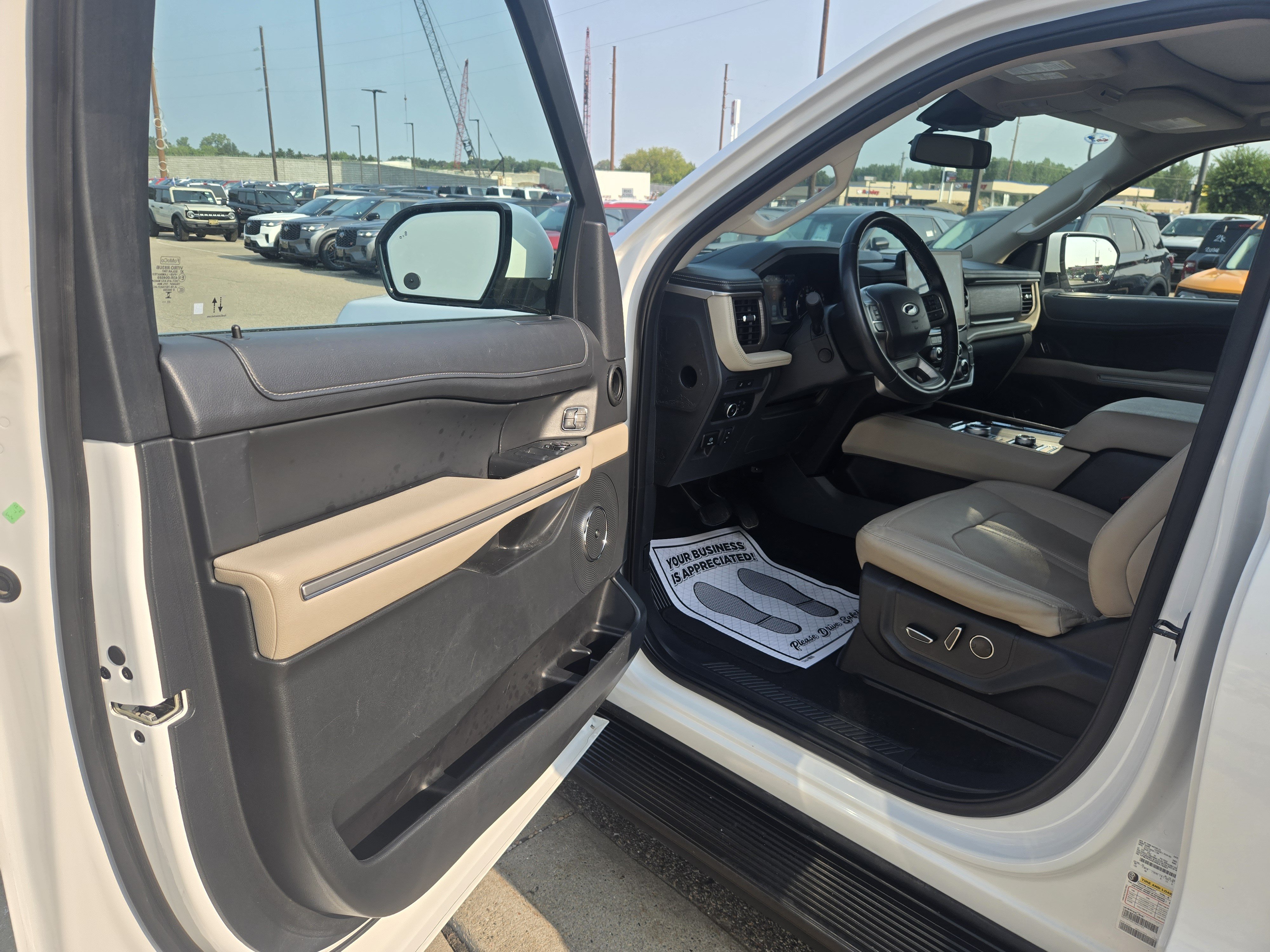 Certified 2024 Ford Expedition Max Limited AWD/4WD image 11