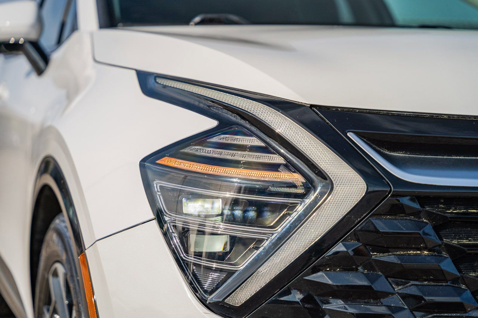 Used 2023 Kia Sportage SX image 10