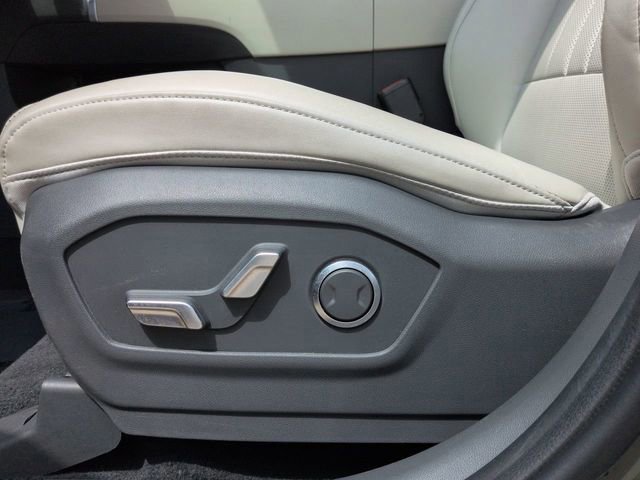 Used 2025 Hyundai Santa Fe SEL image 22