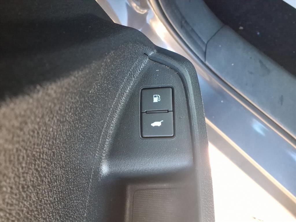 Used 2019 Honda Pilot Touring image 17