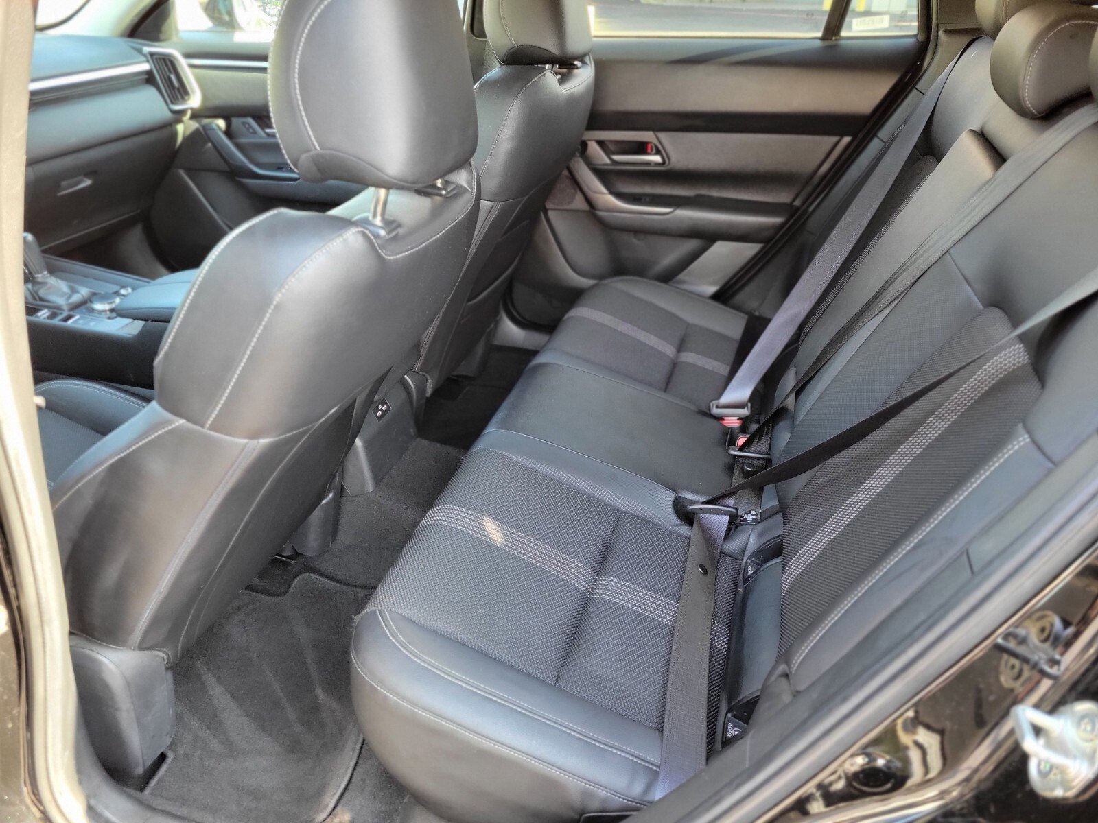 Used 2023 MAZDA CX-50 2.5 S w/ Preferred Plus Pkg image 17