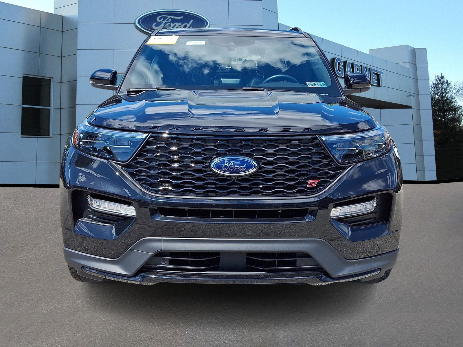 Certified 2024 Ford Explorer ST w/ Equipment Group 401A AWD/4WD image 3