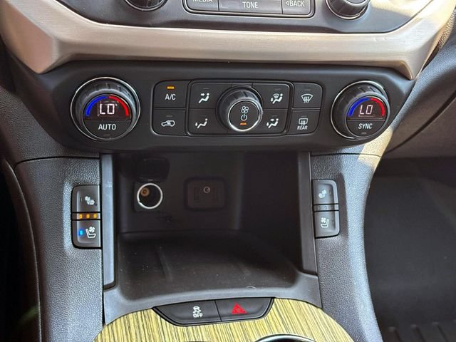 Used 2019 GMC Acadia Denali AWD/4WD image 27