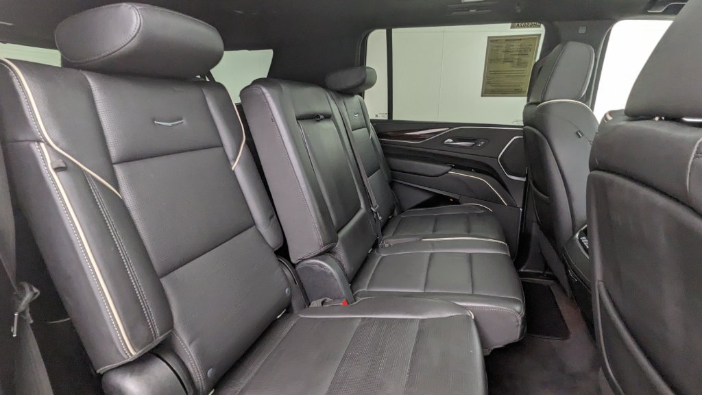 Used 2022 Cadillac Escalade ESV Premium Luxury AWD/4WD image 40