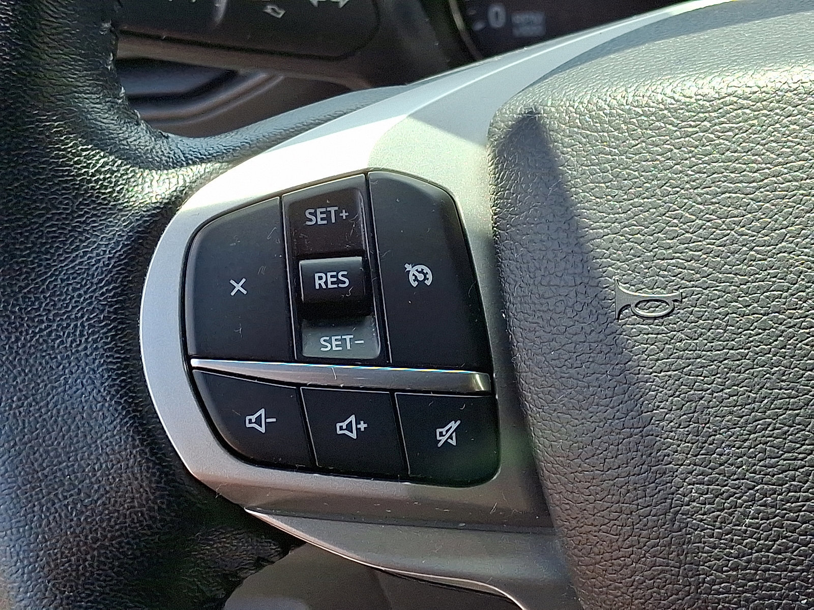 Certified 2022 Ford Explorer XLT image 20