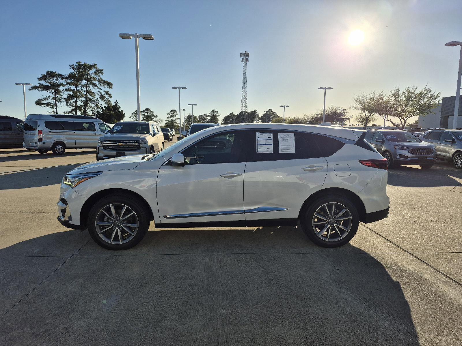 Used 2020 Acura RDX w/Tech image 2