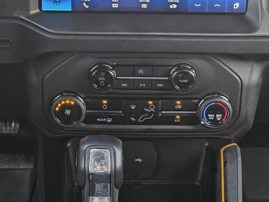 Certified 2024 Ford Bronco Badlands AWD/4WD image 28