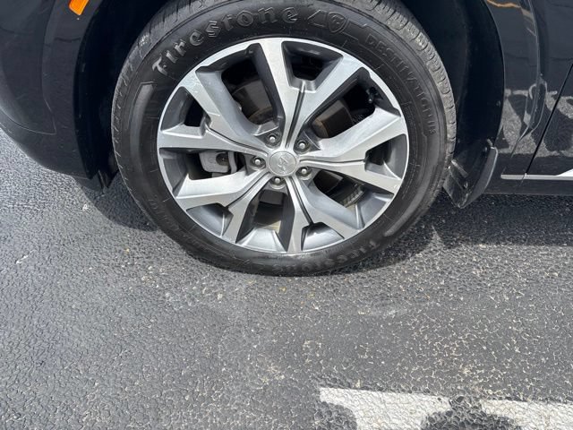 Used 2022 Hyundai Palisade Limited FWD image 3