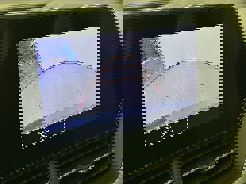 Used 2024 Chevrolet Trax RS image 27