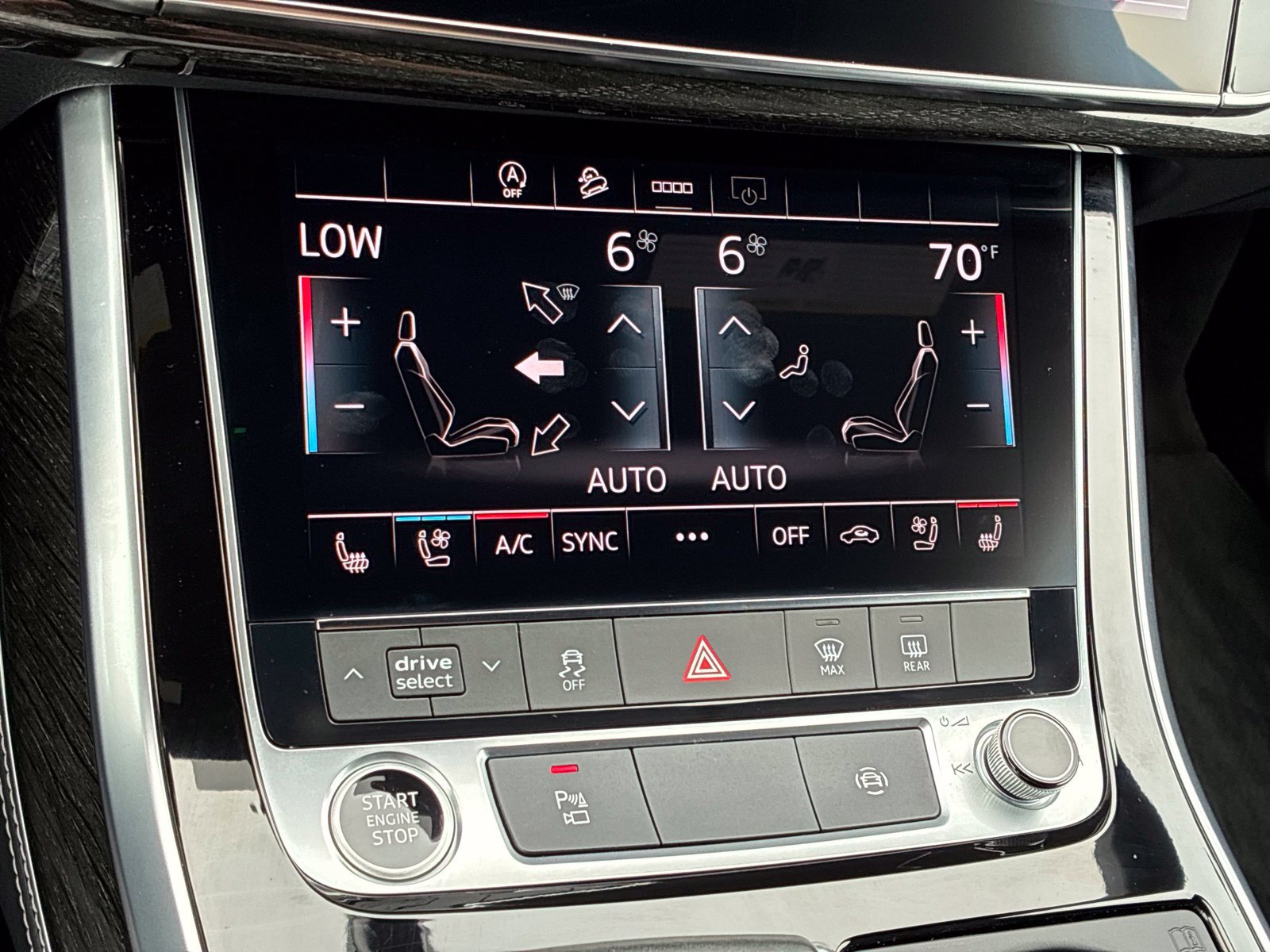 Used 2025 Audi Q8 Premium Plus AWD/4WD image 25