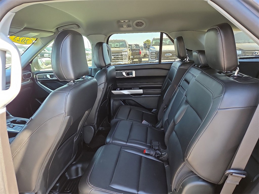 Certified 2023 Ford Explorer XLT w/ Equipment Group 202A image 20