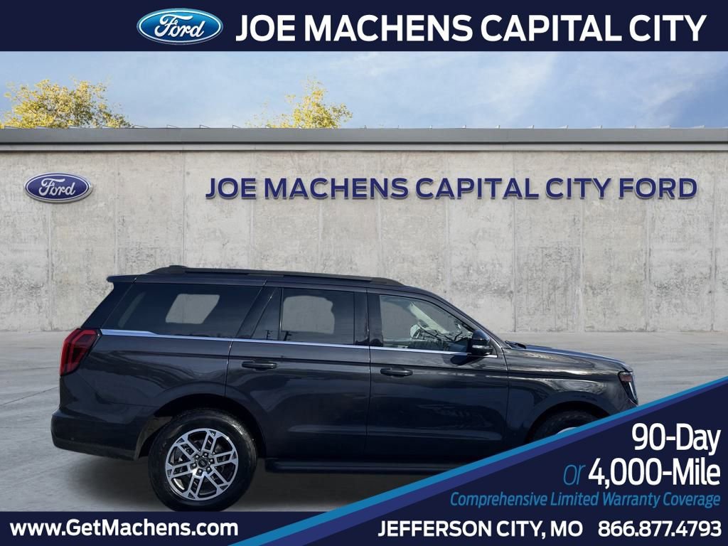 Certified 2025 Ford Expedition Active image 8