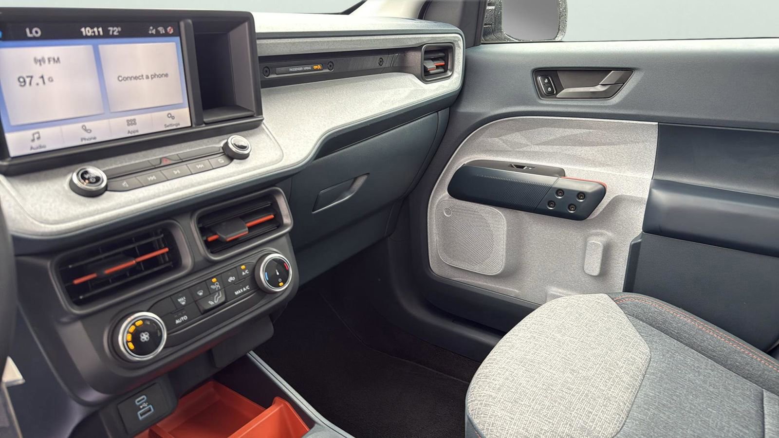 Certified 2024 Ford Maverick XLT w/ Equipment Group 300A Standard image 20