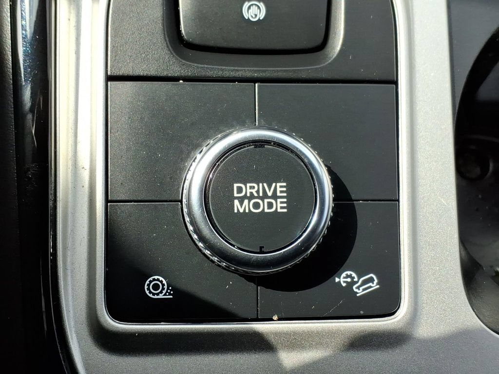 Certified 2023 Ford Explorer ST-Line AWD/4WD image 21