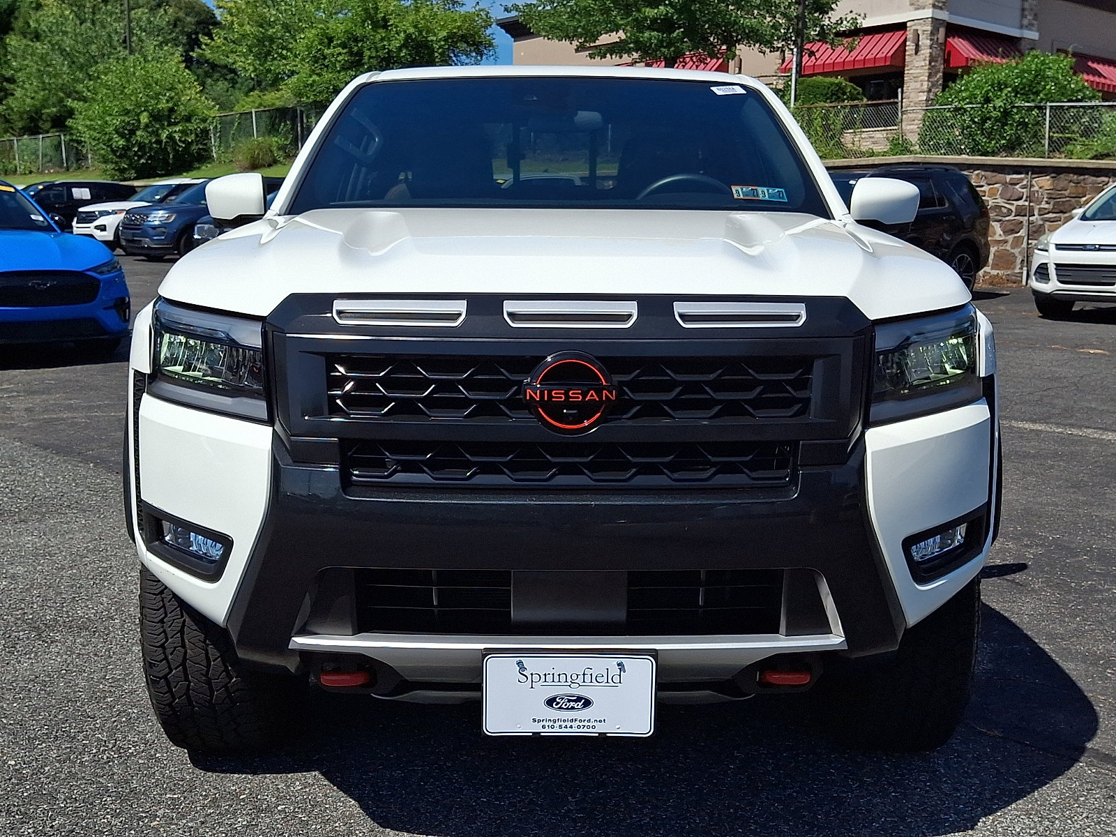 Used 2026 Nissan Frontier PRO-4X w/ Pro-4x Convenience Package AWD/4WD image 2