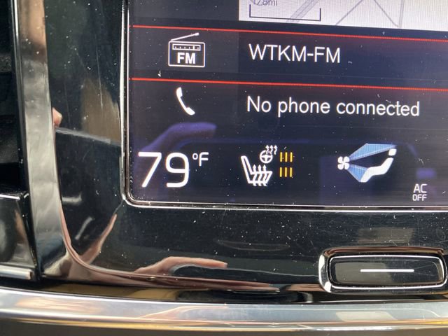 Used 2018 Volvo V90 T6 Cross Country w/ Protection Package image 8