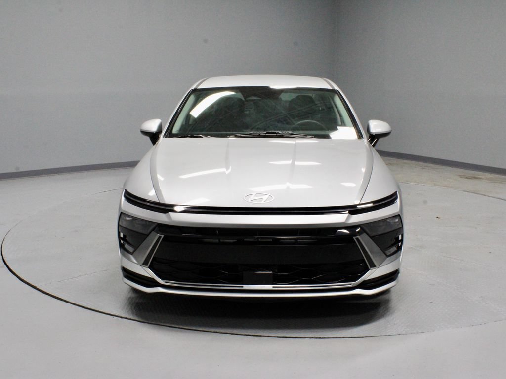 Used 2025 Hyundai Sonata SEL FWD image 6