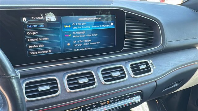 Used 2022 Mercedes-Benz GLS 450 4MATIC image 27