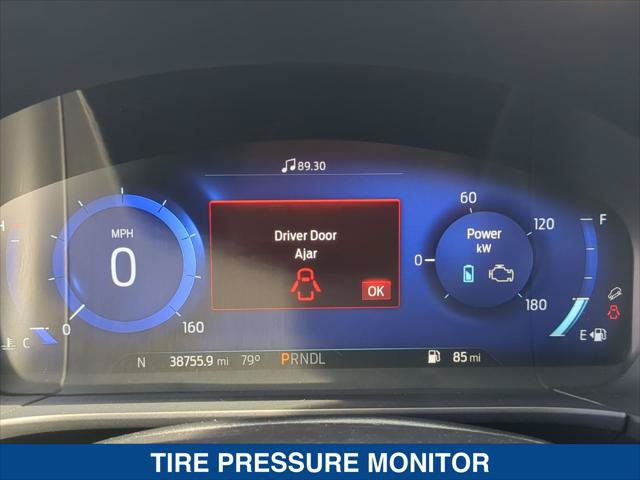 Certified 2022 Ford Escape Titanium FWD image 16