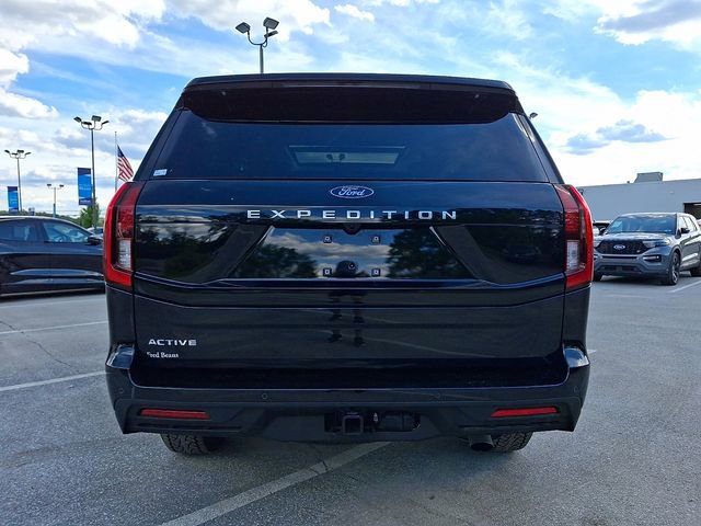 Certified 2025 Ford Expedition Active AWD/4WD image 13