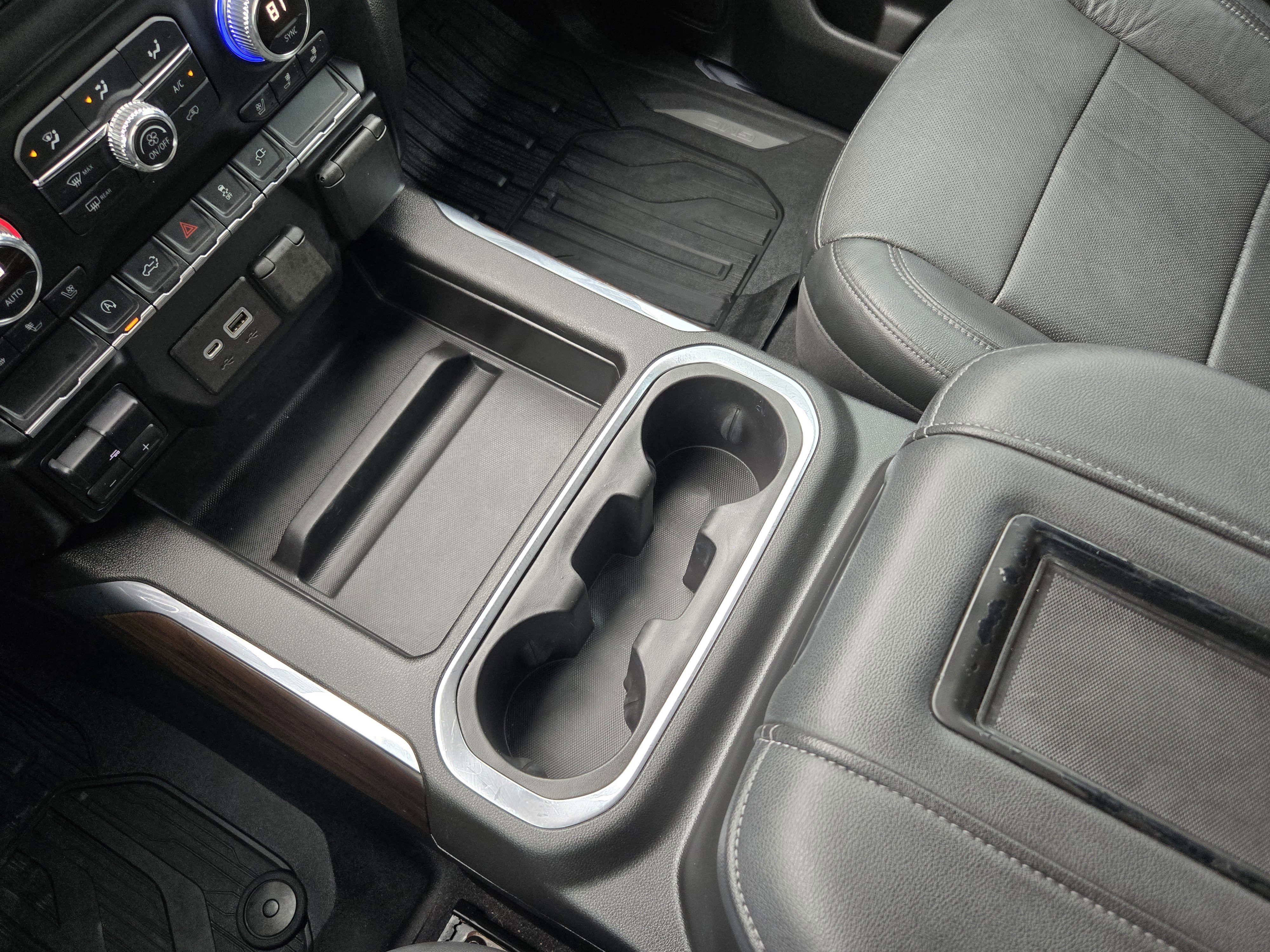 Used 2020 GMC Sierra 1500 SLT image 15