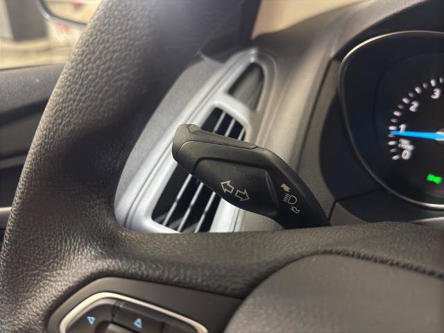 Certified 2017 Ford Focus SE image 19