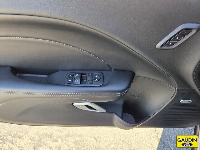 Used 2022 Dodge Challenger R/T w/ Plus Package RWD image 18