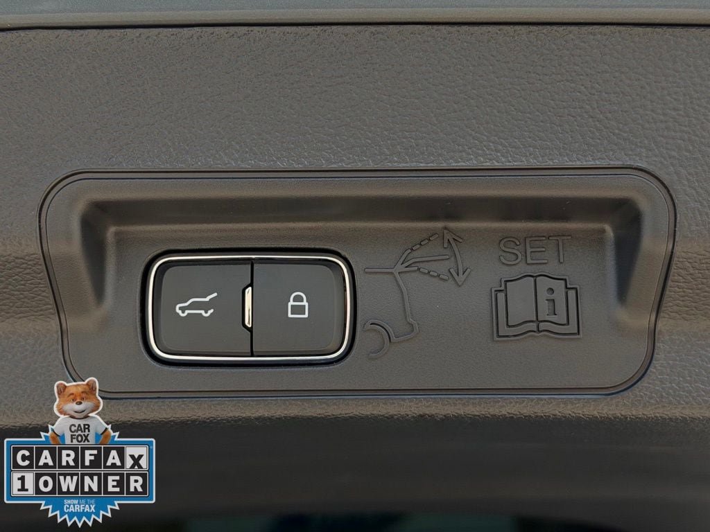 Certified 2025 Ford Explorer ST AWD/4WD image 30
