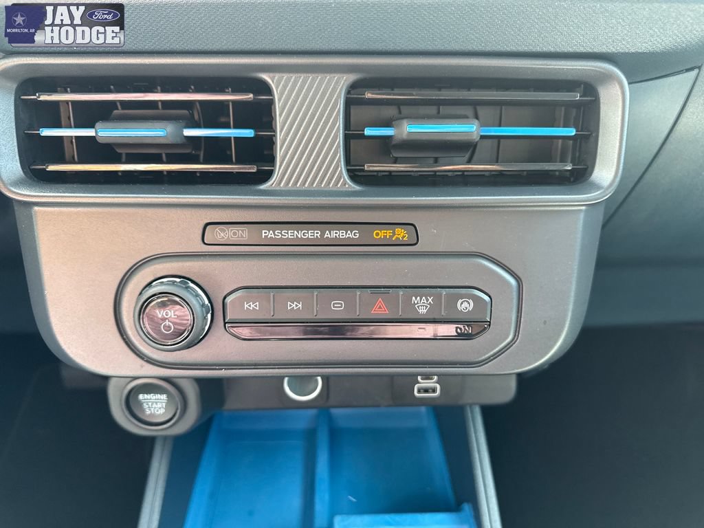 Certified 2025 Ford Maverick XLT w/ XLT Luxury Package AWD/4WD image 27