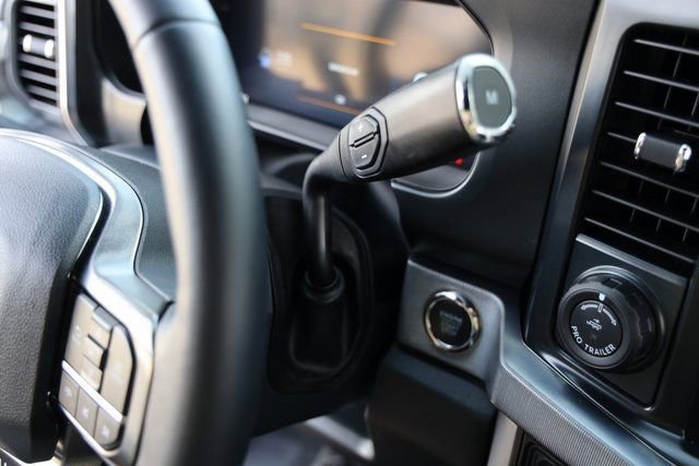 Certified 2025 Ford F250 Platinum image 25