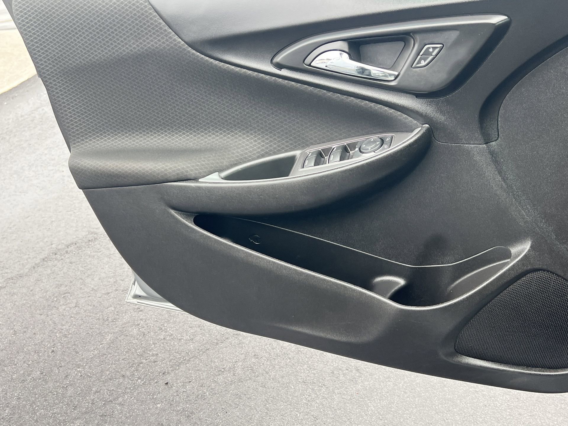 Used 2024 Chevrolet Malibu LT image 19