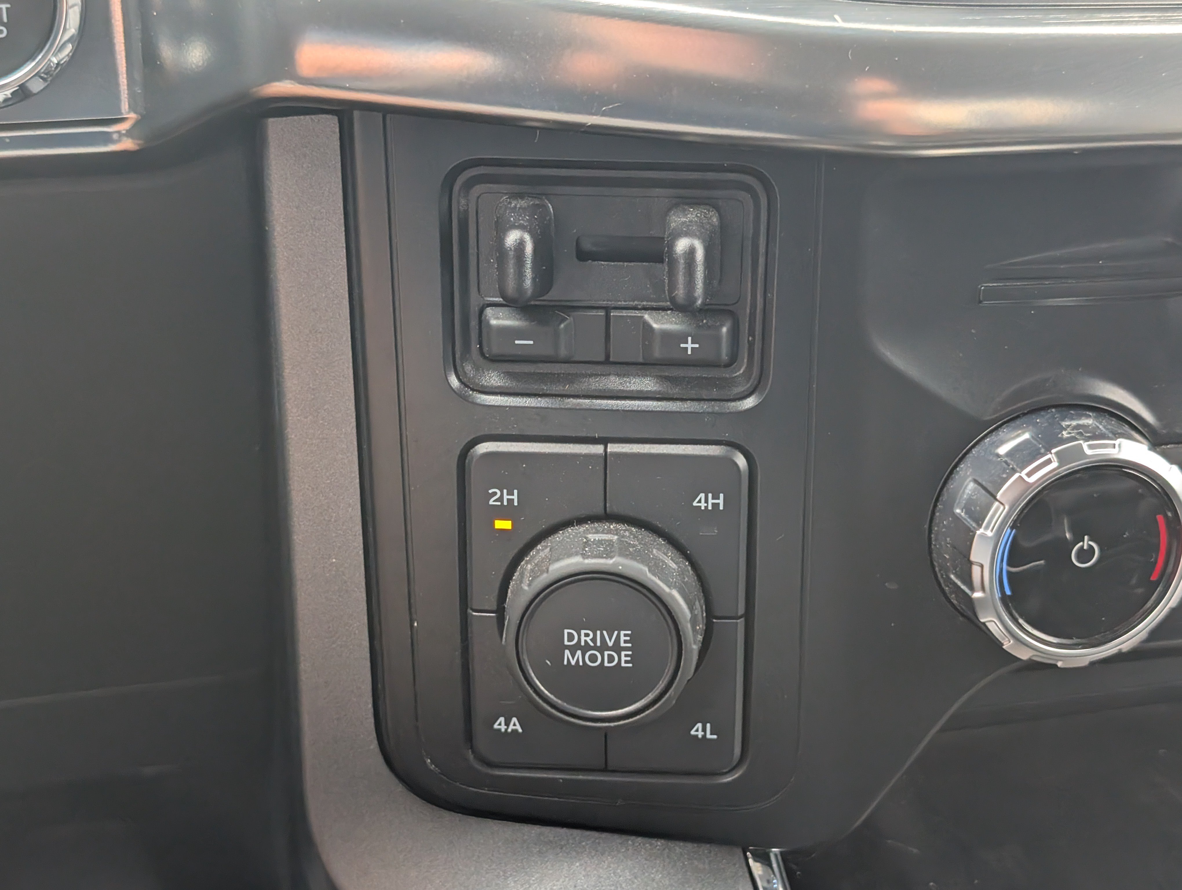 Certified 2023 Ford F150 Lariat w/ Equipment Group 502A High AWD/4WD image 26
