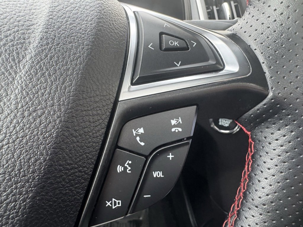 Certified 2024 Ford Edge ST-Line image 39