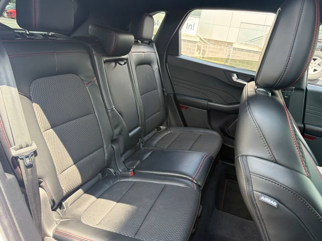 Certified 2023 Ford Escape ST-Line w/ Tech Pack #1 FWD image 32