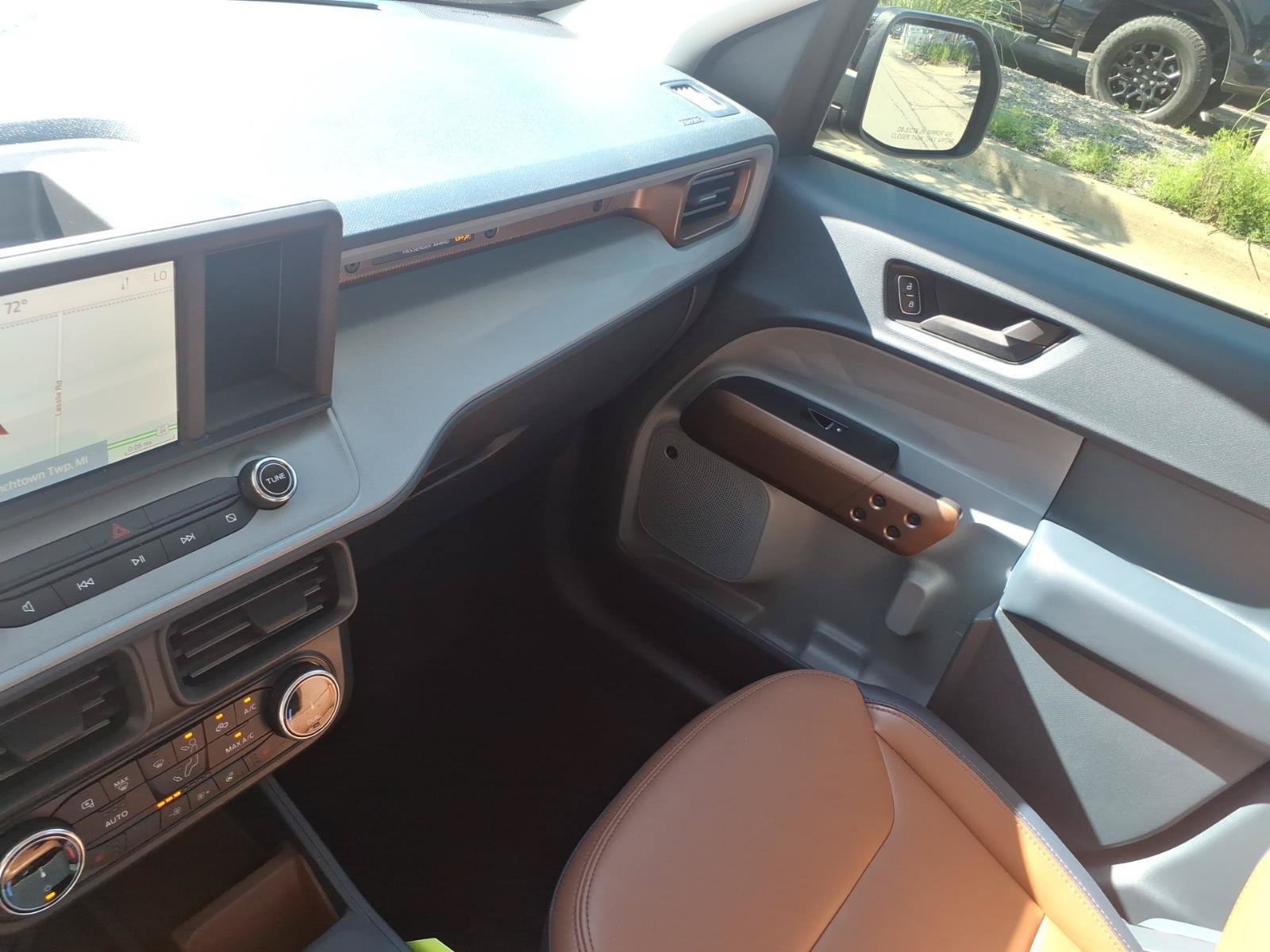 Certified 2024 Ford Maverick Lariat AWD/4WD image 21