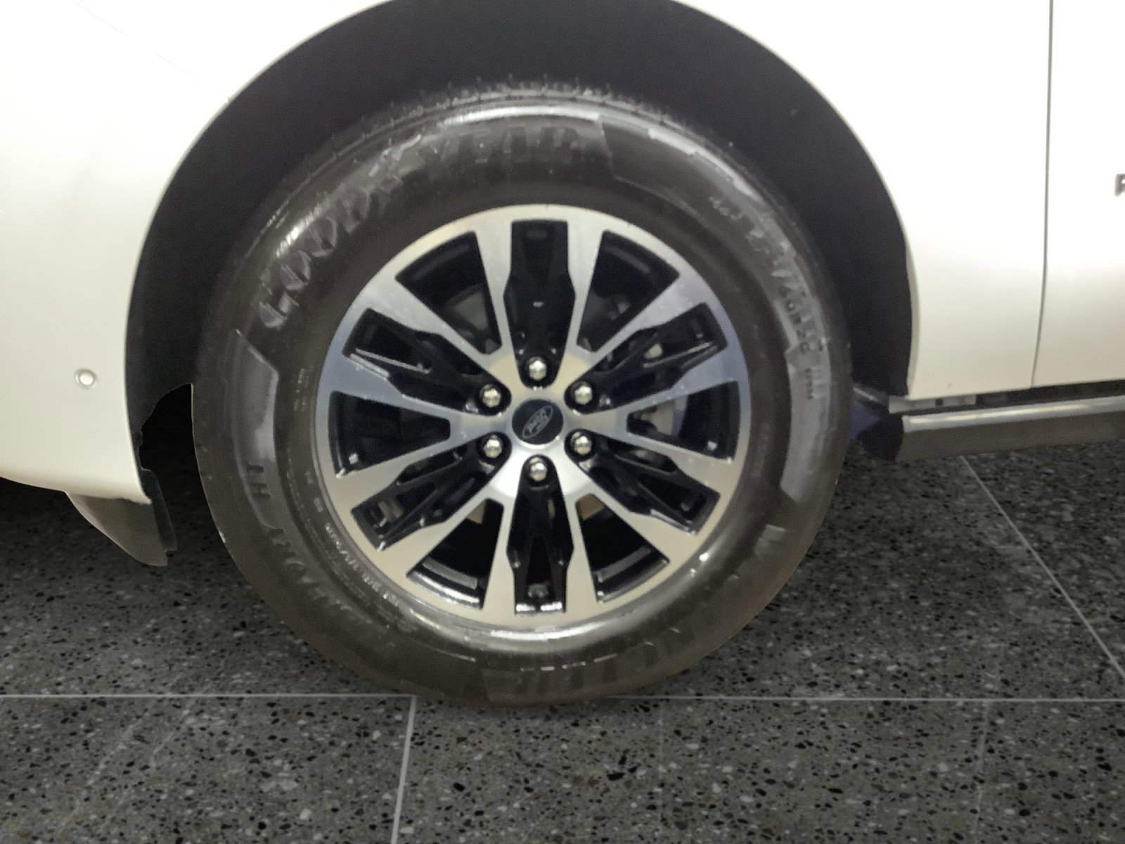 Certified 2025 Ford Expedition Max Platinum image 14