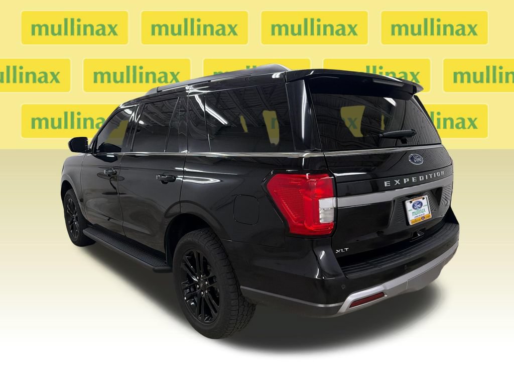Certified 2024 Ford Expedition XLT RWD image 10