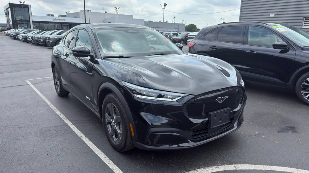 Certified 2023 Ford Mustang Mach-E Select AWD/4WD image 4