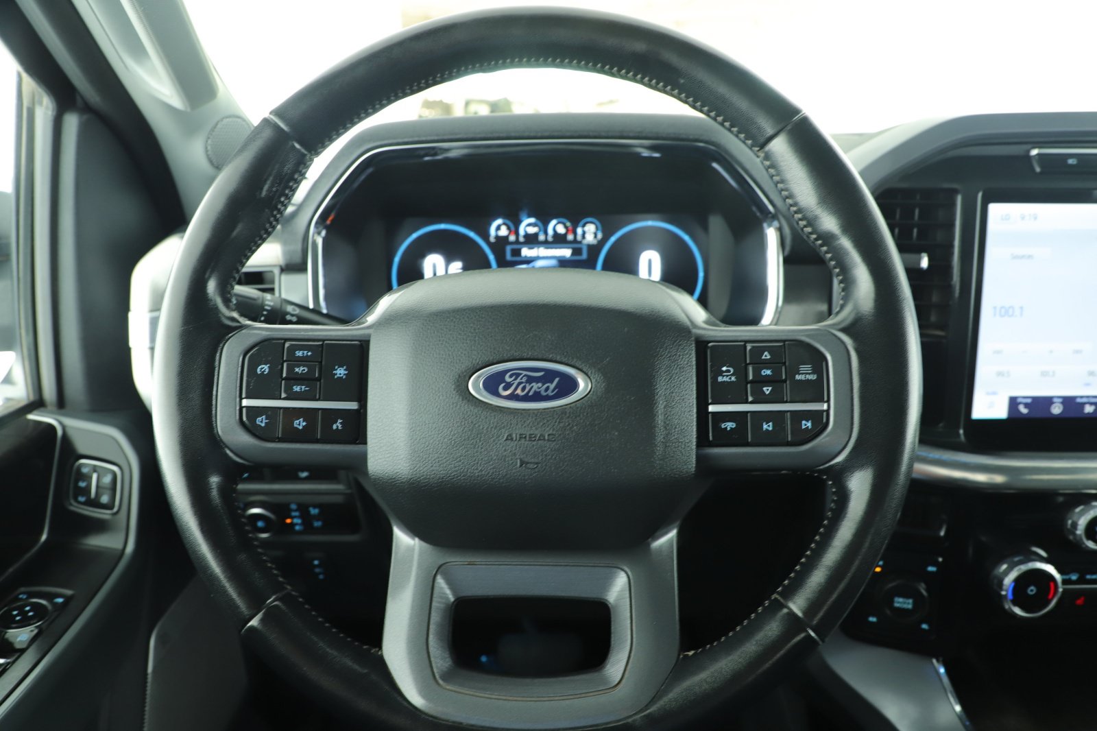 Certified 2023 Ford F150 Lariat AWD/4WD image 17