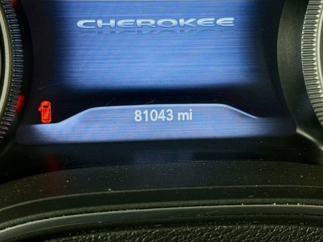 Used 2020 Jeep Cherokee Trailhawk w/ Technology Group image 12